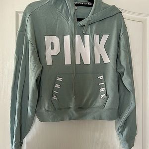 PINK 💕Victoria Secret crop hoodie